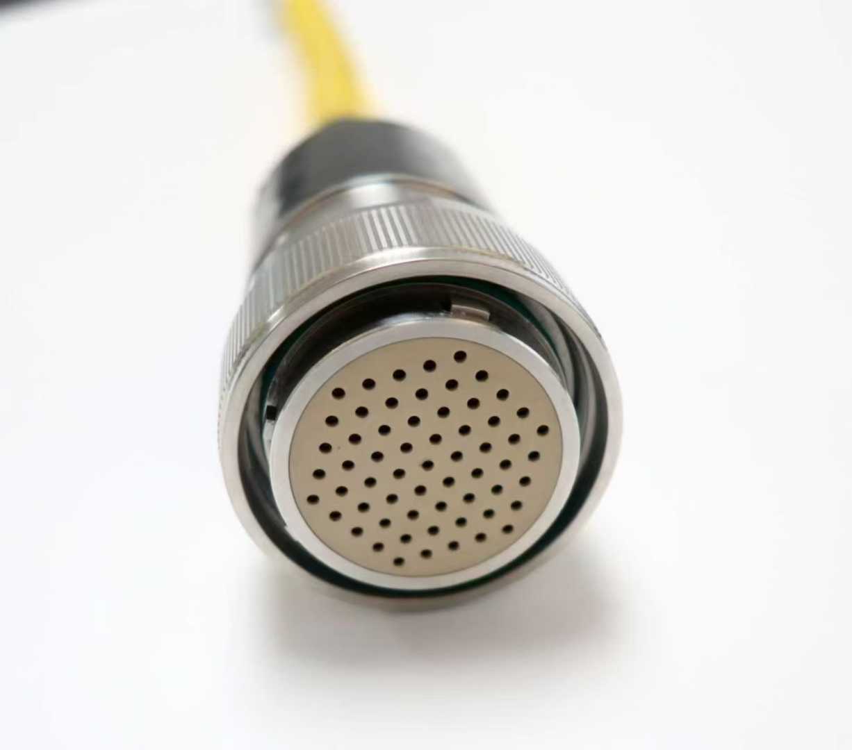 HYSF MCBH61M/F High-Density 61-Pin Metal Underwater Connector (70 MPa Pressure Rated)