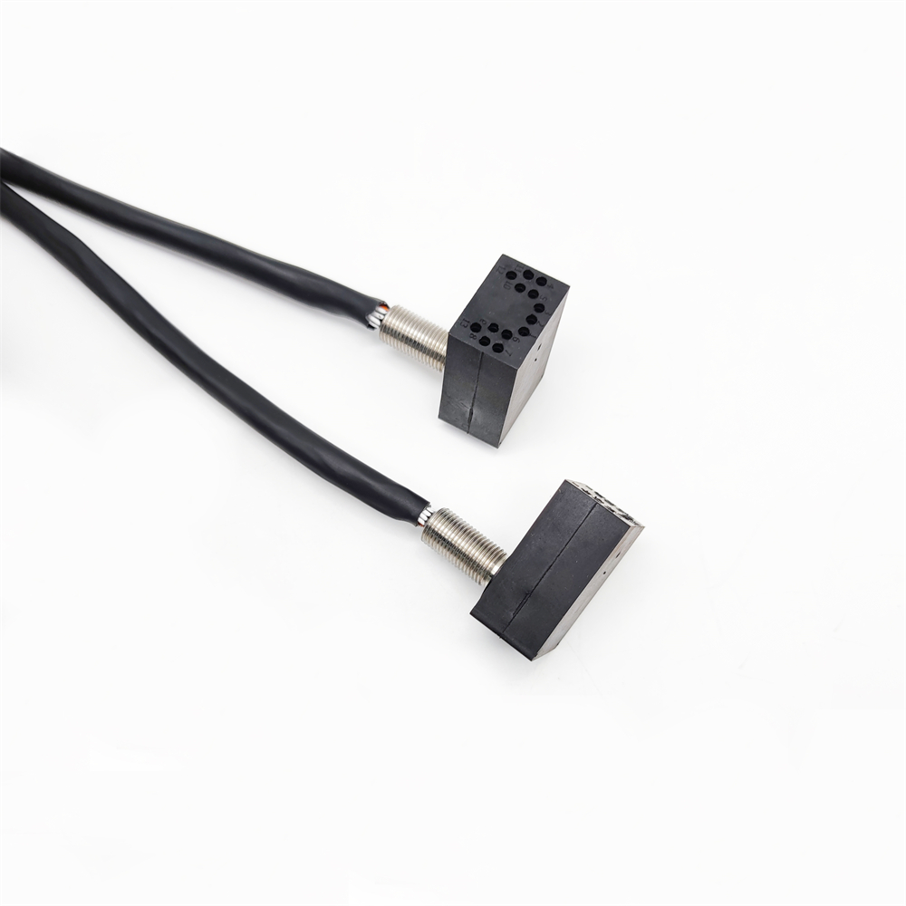 UC 1075 13-Pin Flachwinkel-Unterwasser-Steckverbinder